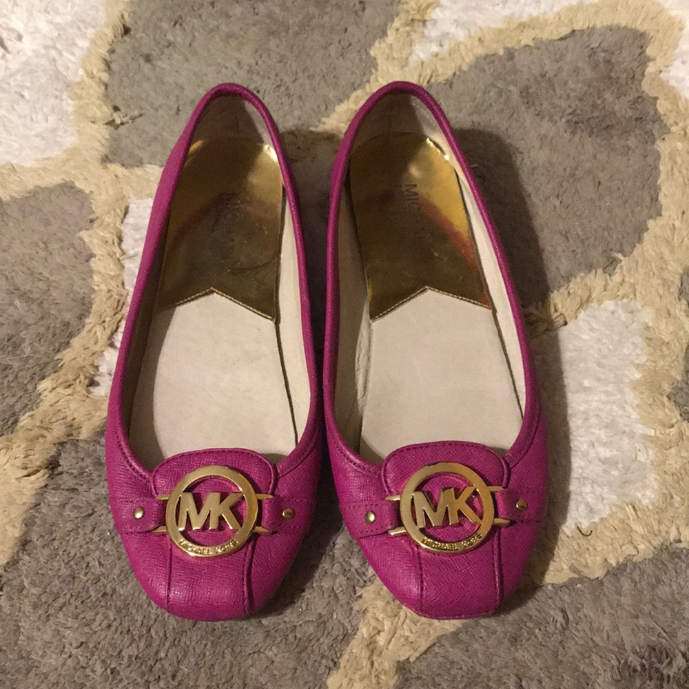 Micheal Kors leather shoes